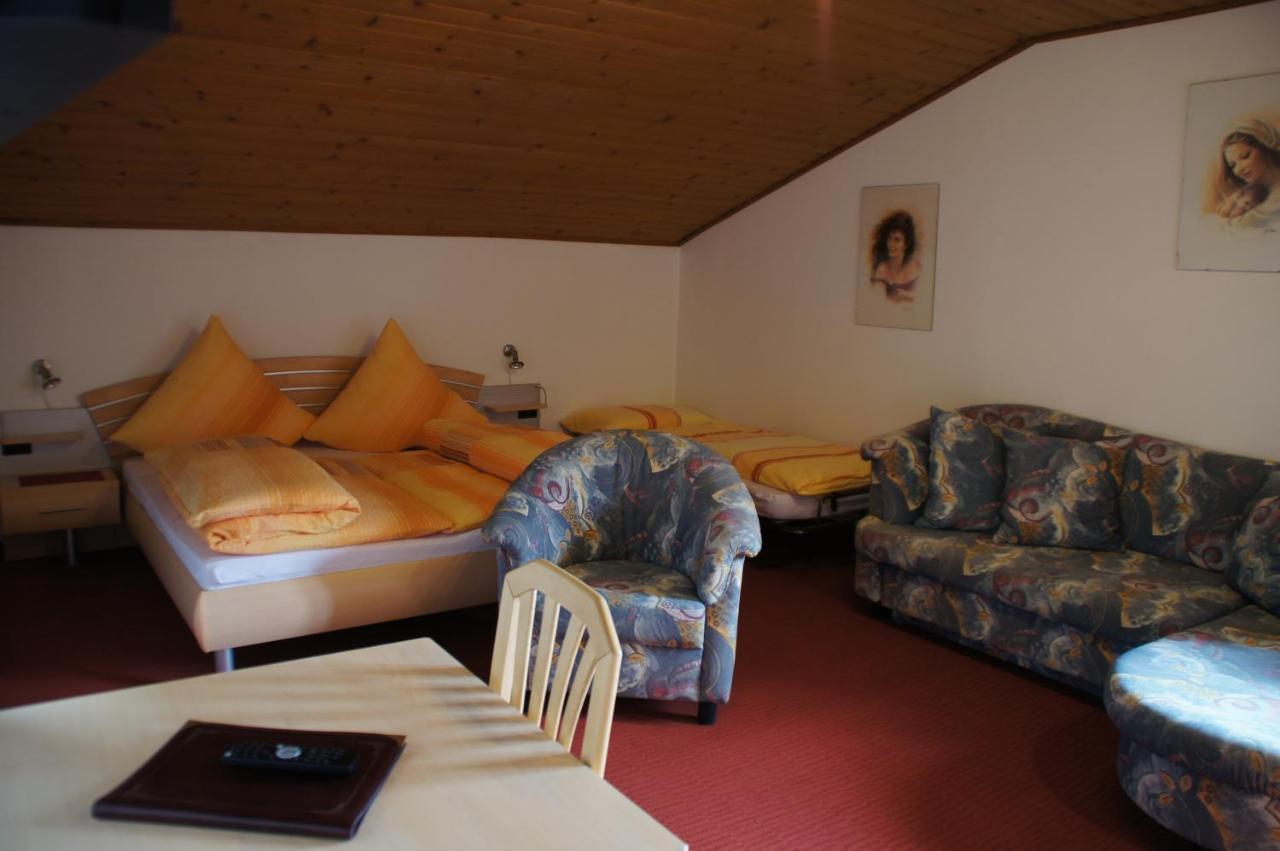 Aparthotel Oberangerhof à Lagundo Extérieur photo
